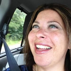 Meet your Posher, Denise